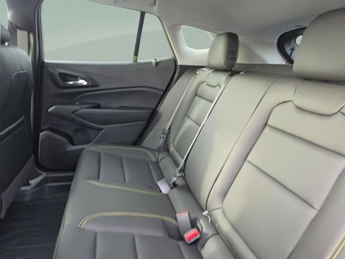 New 2026 Chevrolet Trax ACTIV w/ Sunroof Package image 30