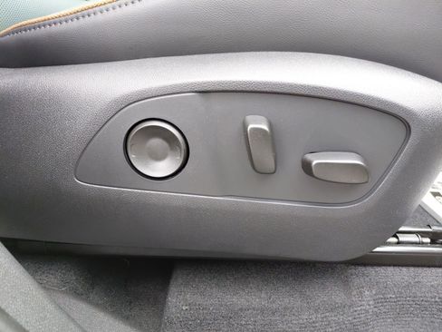 New 2026 GMC Acadia AT4 image 38