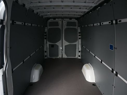 Used 2026 Mercedes-Benz Sprinter 2500 image 17