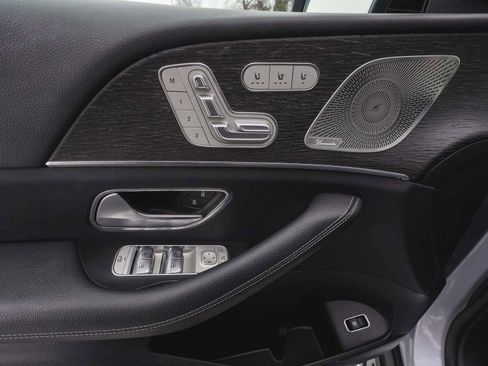 Used 2022 Mercedes-Benz GLE 350 4MATIC image 10