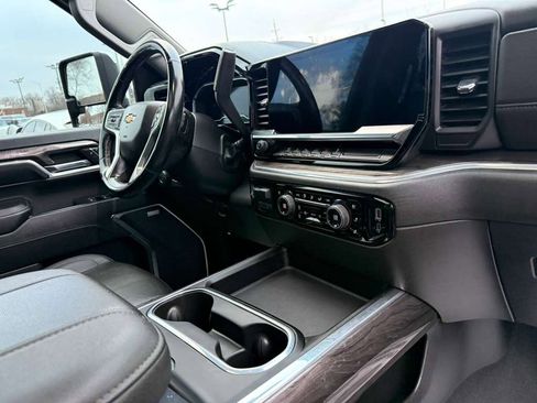 Used 2024 Chevrolet Silverado 3500 LTZ w/ LTZ Texas Edition image 61