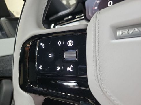 New 2026 Land Rover Range Rover Sport Dynamic SE image 15