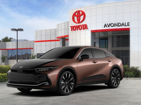 New 2026 Toyota Crown Platinum AWD/4WD image 1