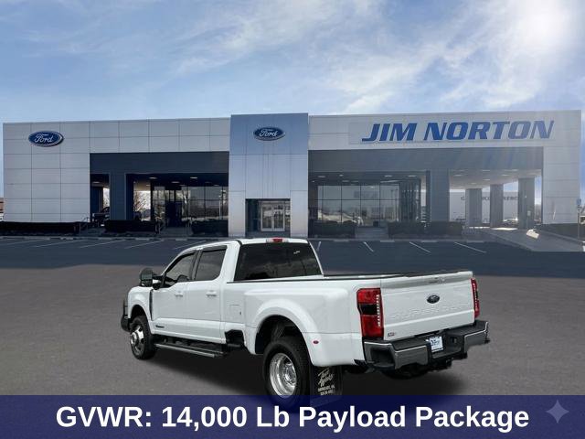Used 2025 Ford F350 Lariat AWD/4WD image 7