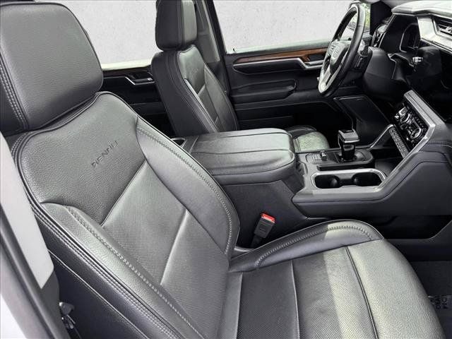Used 2023 GMC Sierra 1500 Denali w/ Technology Package AWD/4WD image 20