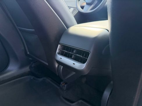 Used 2020 Tesla Model Y Long Range AWD/4WD image 20