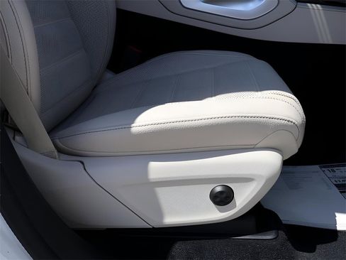 New 2026 Mercedes-Benz GLE 580 GLE 580 image 12