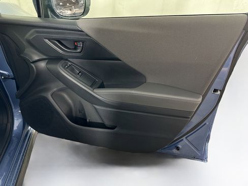 Used 2024 Subaru Crosstrek 2.0i Premium image 30