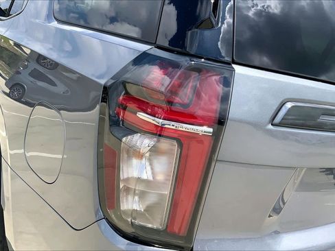 Used 2022 Chevrolet Tahoe Z71 image 28