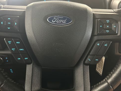 Used 2020 Ford F150 XLT w/ Equipment Group 302A Luxury AWD/4WD image 16
