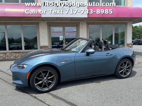 Used 2016 MAZDA MX-5 Miata Grand Touring RWD image 4