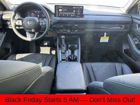 Used 2025 Honda Accord Touring image 27