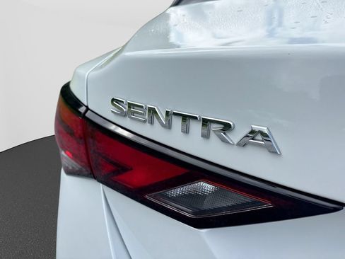 Used 2024 Nissan Sentra SV FWD image 35
