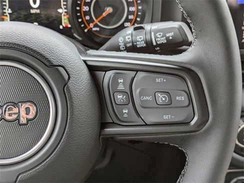 New 2025 Jeep Wrangler Unlimited Rubicon image 27