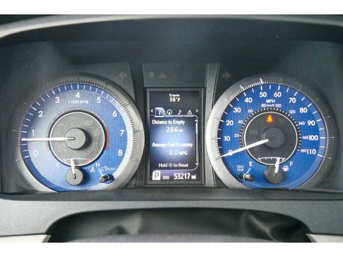 Used 2015 Toyota Sienna XLE Premium FWD image 22