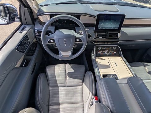 Used 2018 Lincoln Navigator Black Label image 15