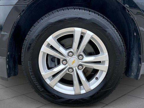 Used 2015 Chevrolet Equinox LT w/ Driver Convenience Package image 11