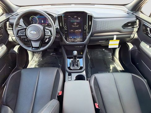 Used 2025 Subaru Forester Touring image 16