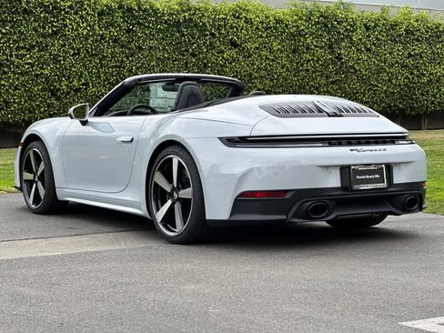 New 2026 Porsche 911 Carrera 4S AWD/4WD image 3