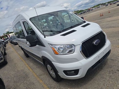 Used 2022 Ford Transit 350 XLT RWD image 3