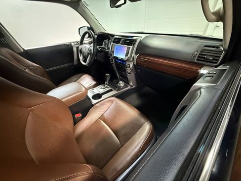 Used 2021 Toyota 4Runner Limited image 59