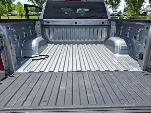 Used 2026 Chevrolet Silverado 1500 LT AWD/4WD image 27
