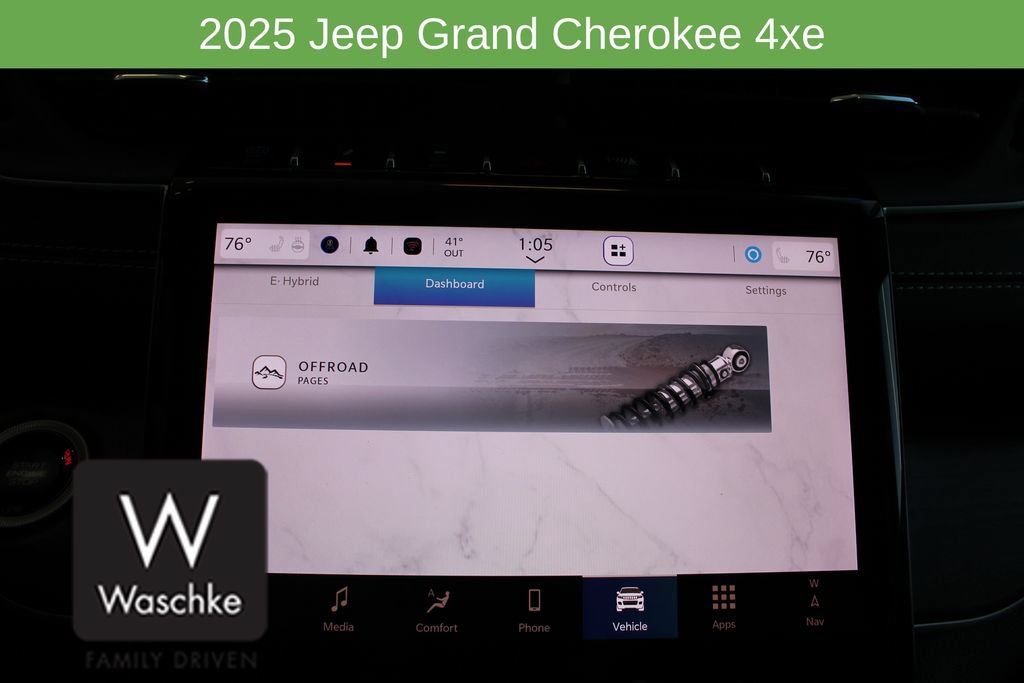 New 2025 Jeep Grand Cherokee Limited 4xe w/ Trailer Tow Package AWD/4WD image 48