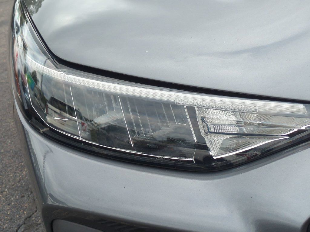 Used 2024 Ford Escape ST-Line AWD/4WD image 11