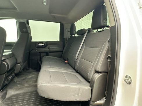 Certified 2022 Chevrolet Silverado 2500 LT w/ Convenience Package image 14