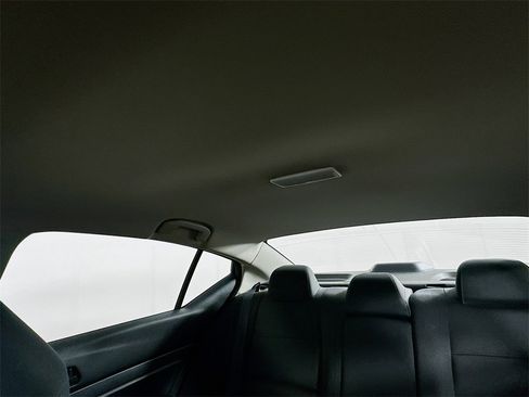 Used 2024 Nissan Altima 2.5 SV image 20