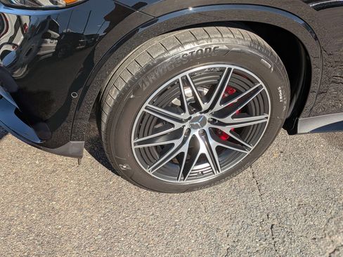 Used 2025 Mercedes-Benz GLC 63 AMG S image 10