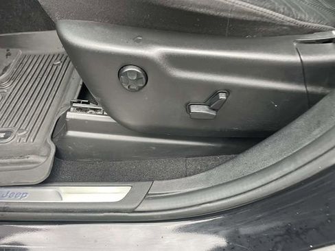 Used 2020 Jeep Grand Cherokee Limited X AWD/4WD image 17