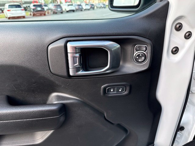 Used 2023 Jeep Wrangler Sport AWD/4WD image 15