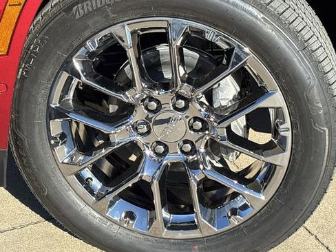 New 2026 GMC Yukon Elevation RWD image 28