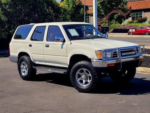 Used 1995 Toyota 4Runner SR5 RWD image 2