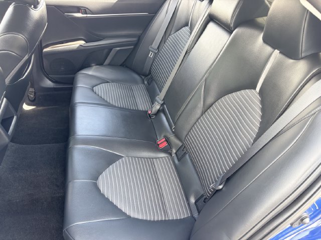 Used 2024 Toyota Camry SE FWD image 18