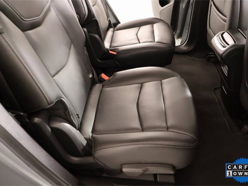 Certified 2025 Cadillac XT6 Premium Luxury image 16