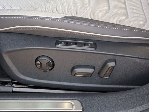 Used 2023 Volkswagen Arteon SEL Premium image 15