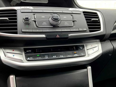 Used 2013 Honda Accord Sport image 34