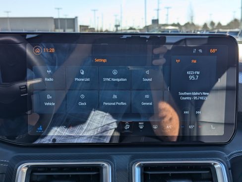 Used 2025 Ford Mustang GT Premium image 21