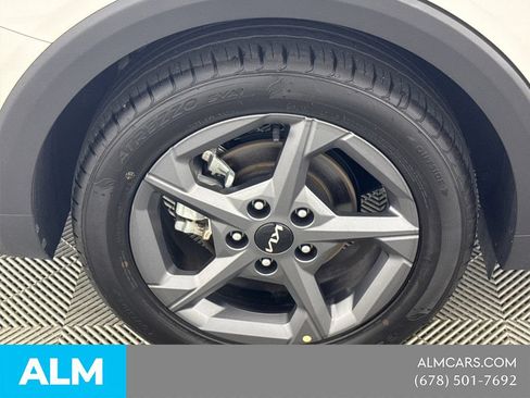 Used 2025 Kia K4 FWD image 21