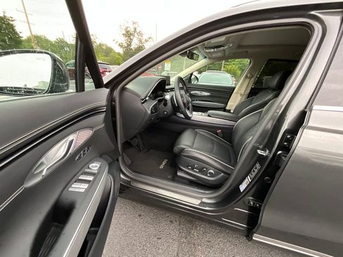 Used 2025 Genesis Electrified GV70 Advanced w/ Prestige Package image 25