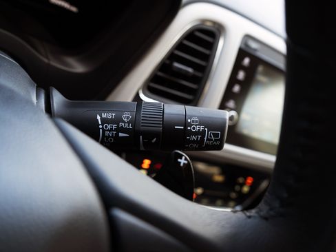 Certified 2021 Honda HR-V EX-L image 26