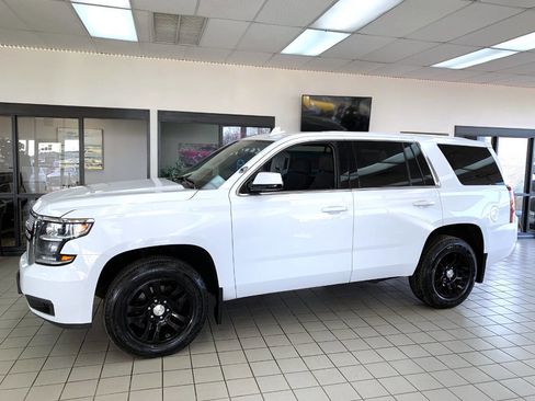 Used 2020 Chevrolet Tahoe 4WD image 2
