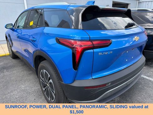 Used 2024 Chevrolet Blazer EV LT AWD/4WD image 3