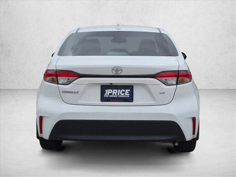 Used 2023 Toyota Corolla LE FWD image 7