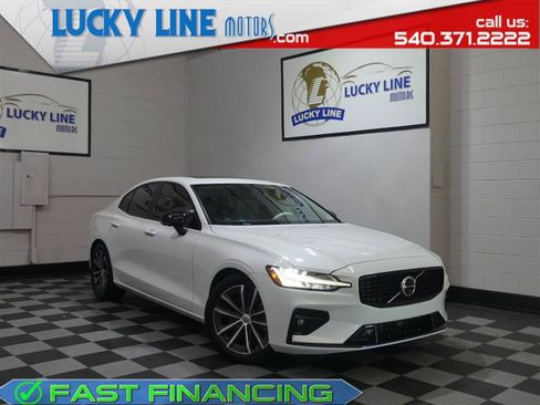 Used 2022 Volvo S60 B5 Inscription FWD image 1