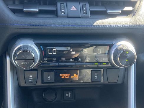 Used 2019 Toyota RAV4 XSE image 29