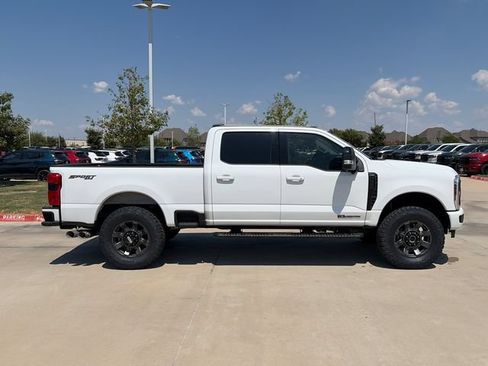 Used 2024 Ford F250 Lariat w/ Sport Appearance Package AWD/4WD image 9