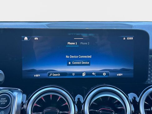 Certified 2025 Mercedes-Benz GLB 250 image 20